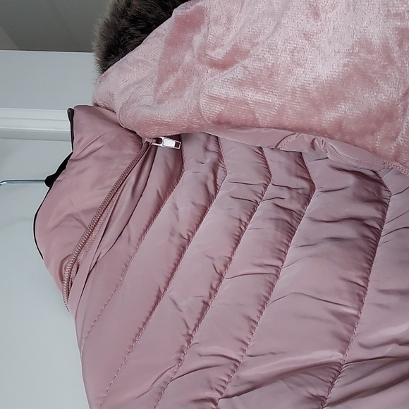 Snobbish collections long sleeve Zipper snap down w/hood winter jacket pink larg - Picture 8 of 12